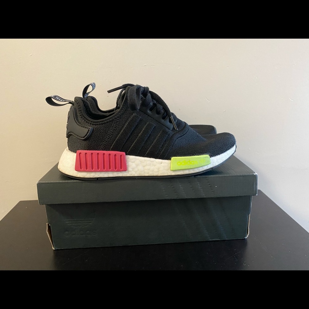 Adidas black NMD_R1 4.5 kids 6/6.5 women’s